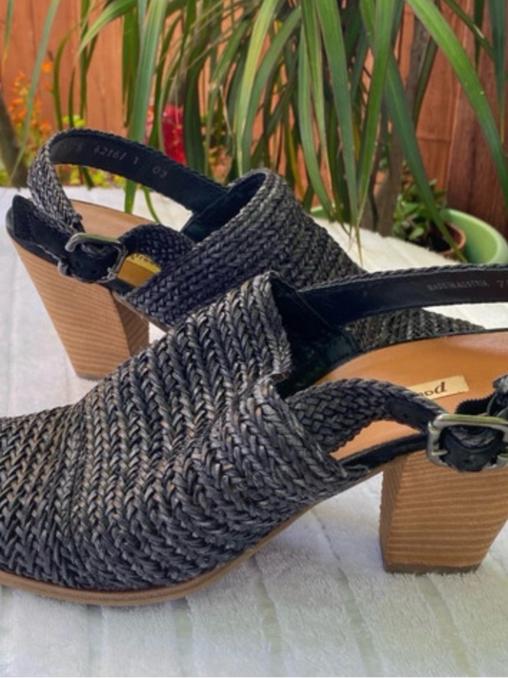 PAUL GREEN Women’s Black Woven Slingback Block Heel Sandals